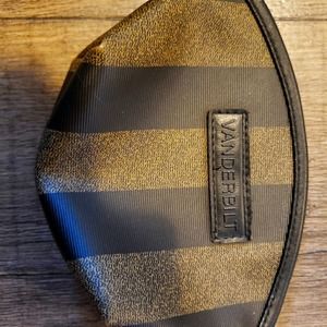 Vanderbilt vintage small makeup case